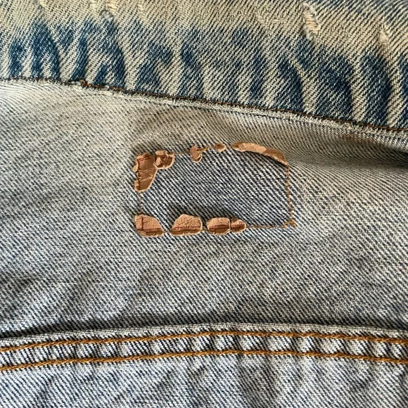Vintage Levis Jean jacket- Made in USA - Picture 7 of 7